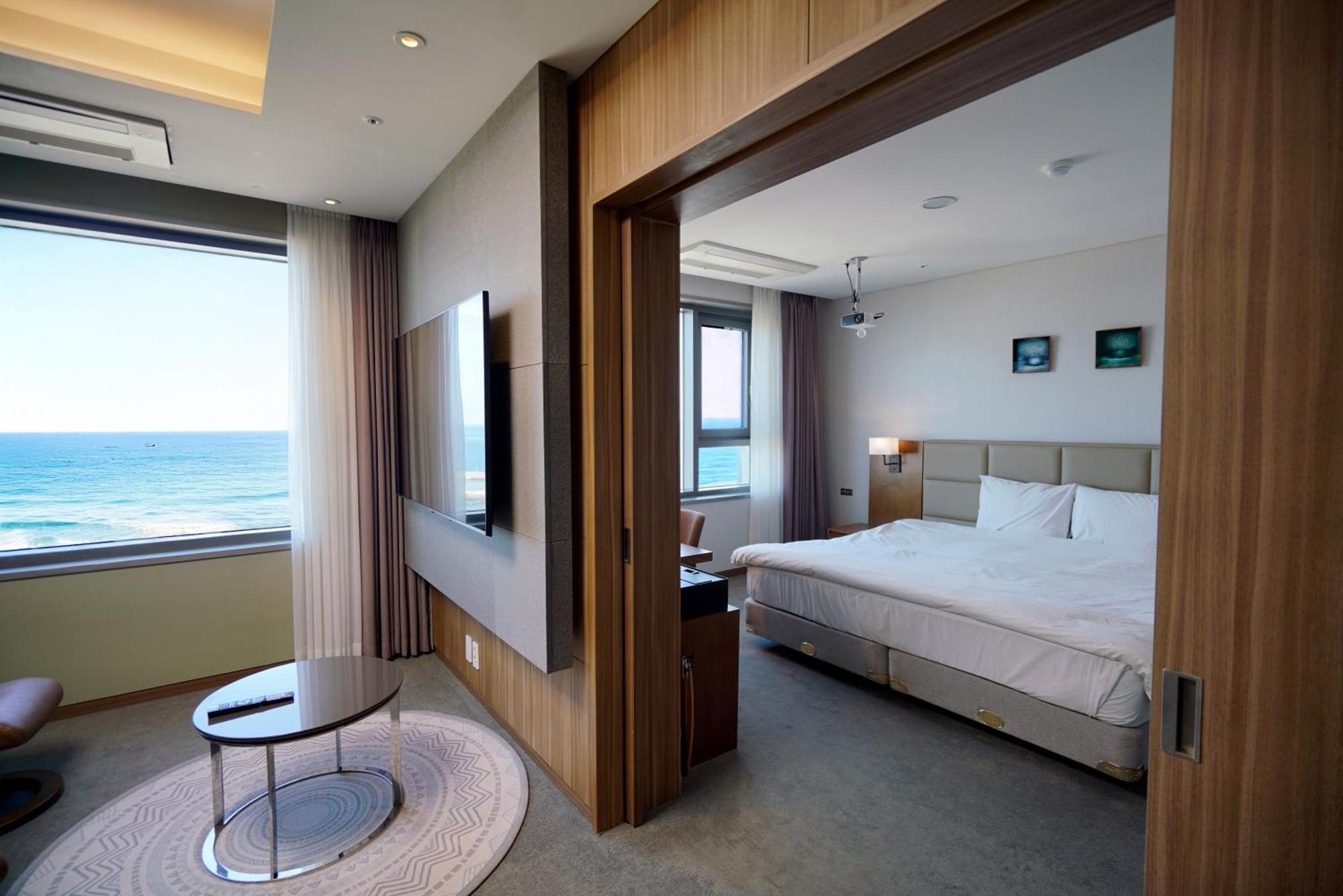 Grabel Hotel Jeju Exterior foto